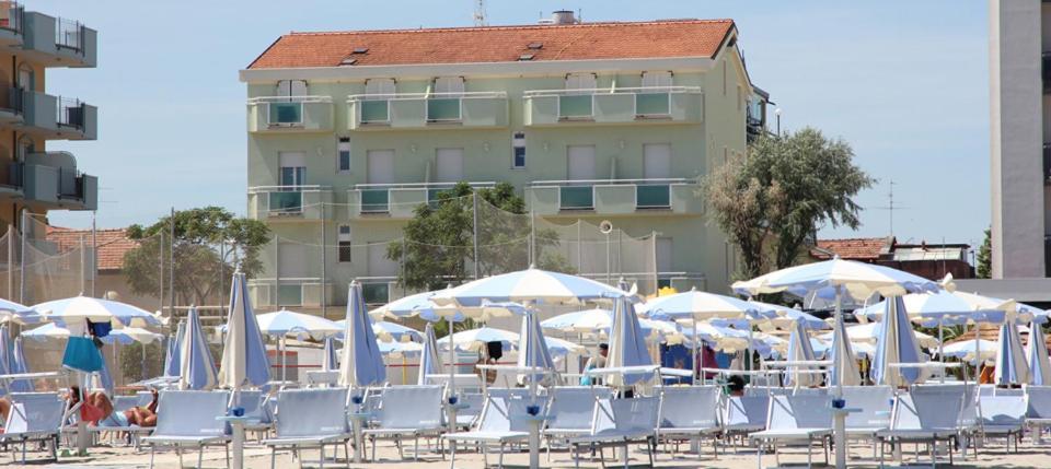 Hotel Rosati リミニ エクステリア 写真