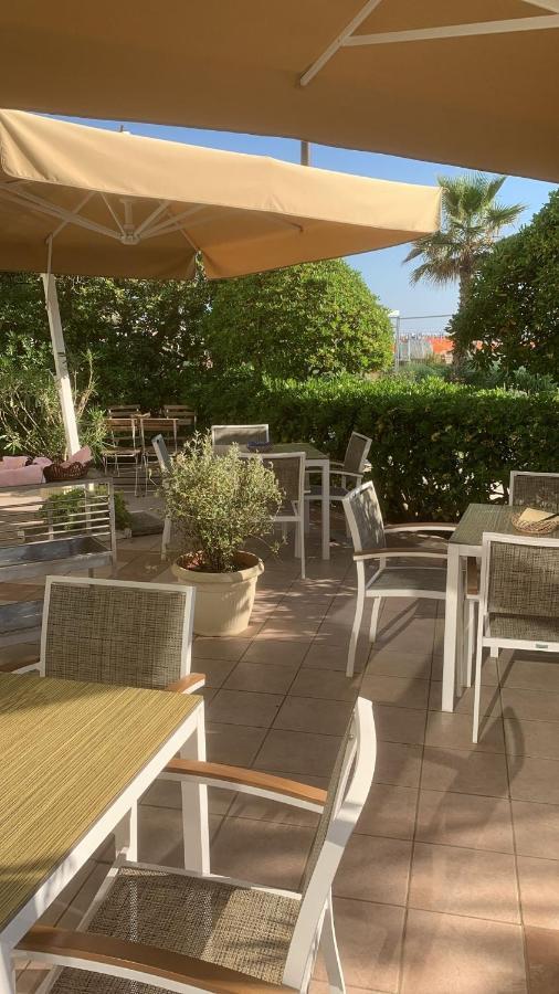 Hotel Rosati リミニ エクステリア 写真