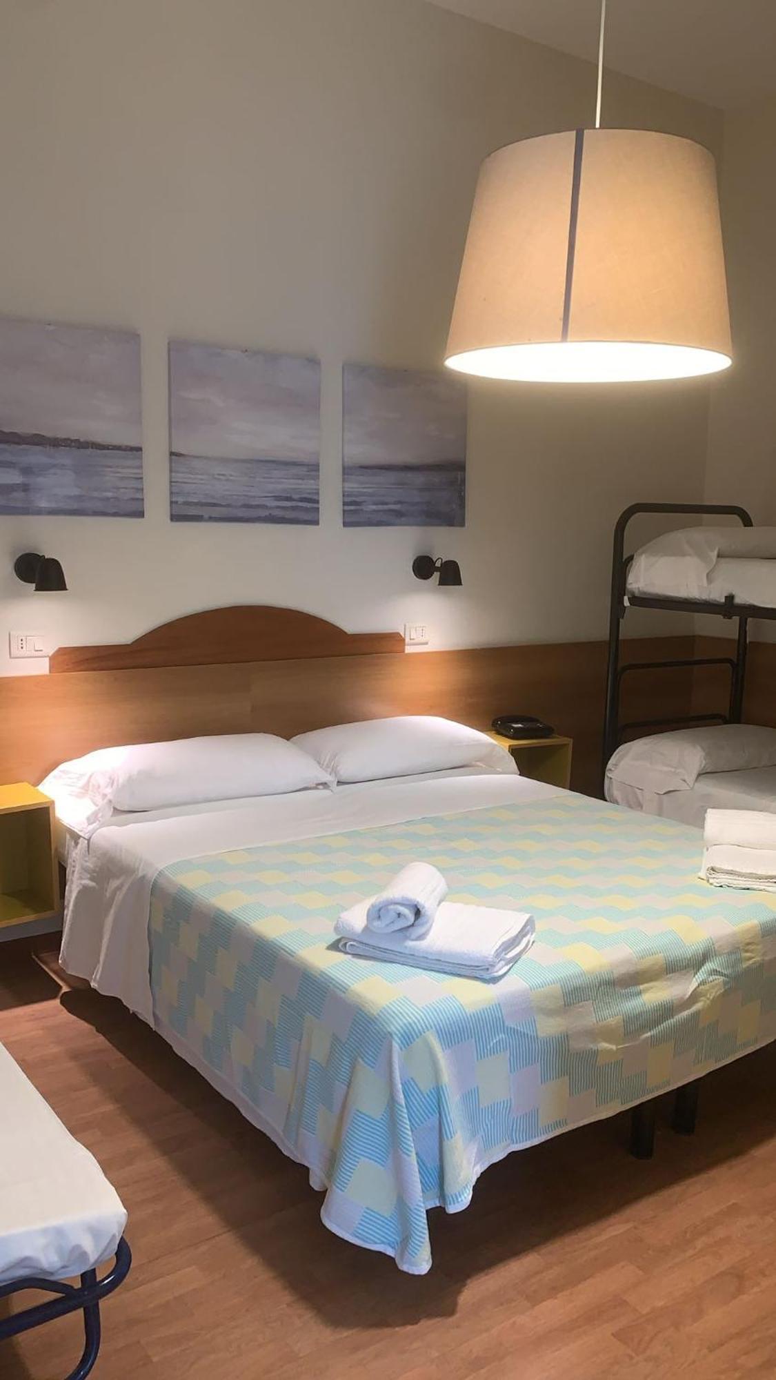 Hotel Rosati リミニ エクステリア 写真